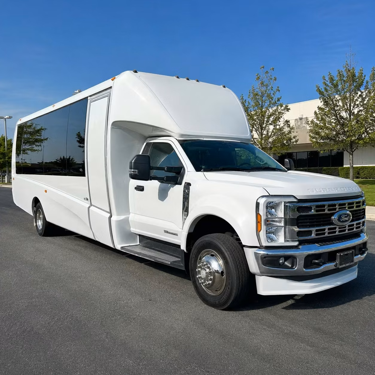20 passenger minibus
