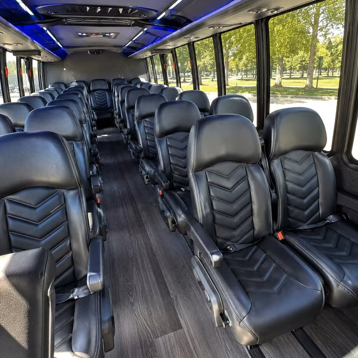 kansas city 30 passenger minibus rental