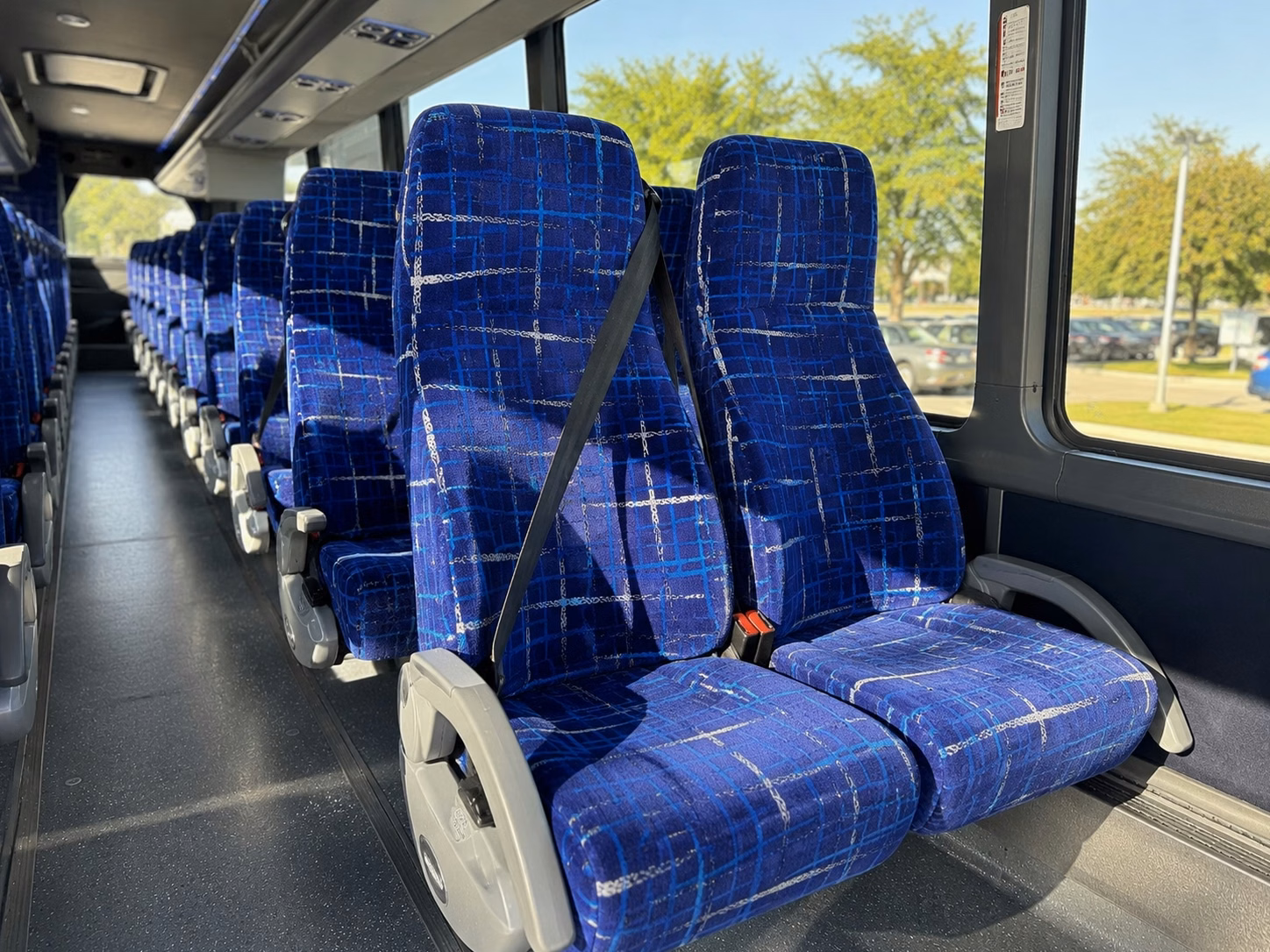 kansas city royals game day bus rentals to kauffman stadium