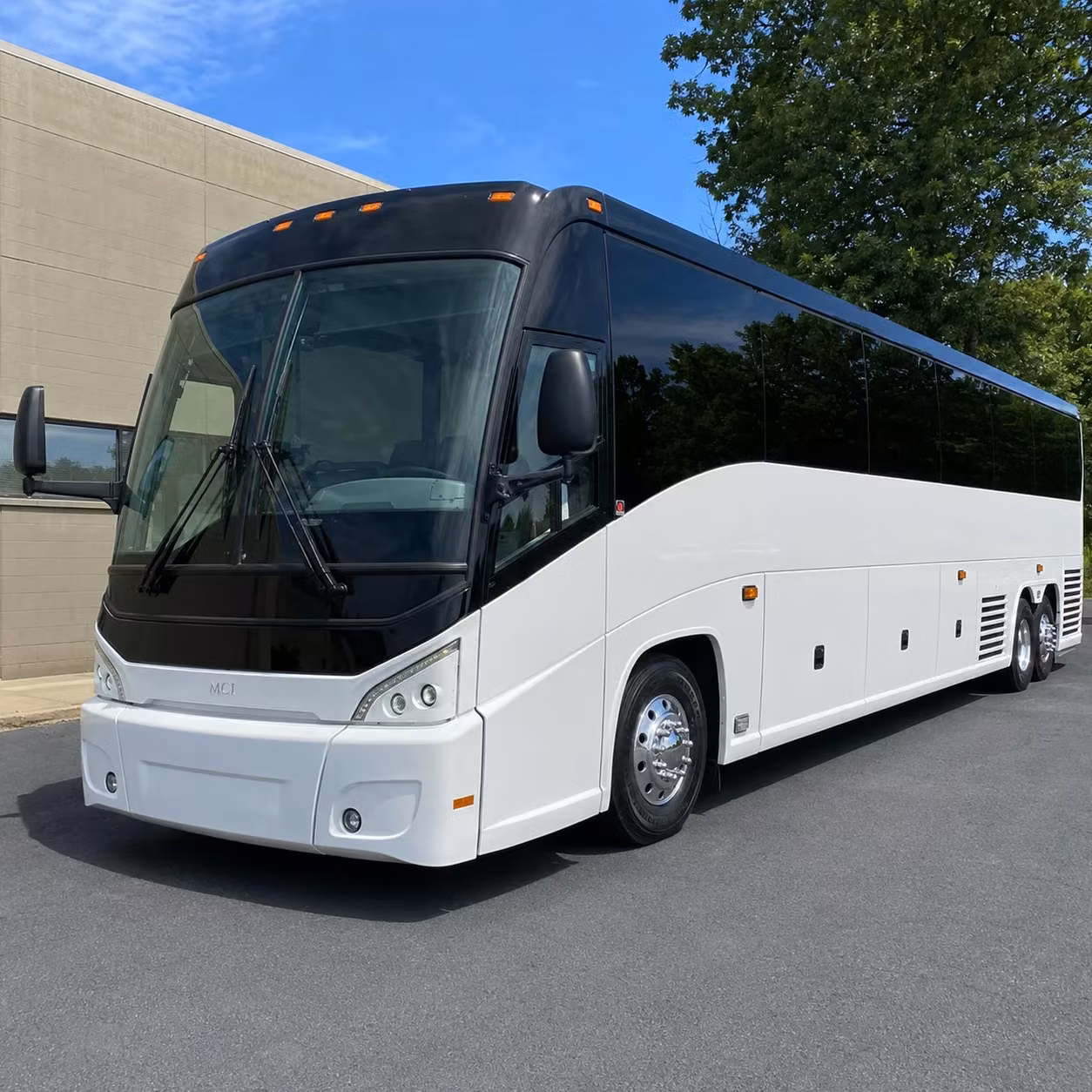 you can find and book government military transportation in kansas city and any nearby city